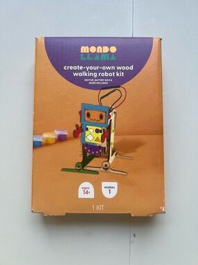 Create-Your-Own Wood Walking Robot Kit -
Mondo Llama™